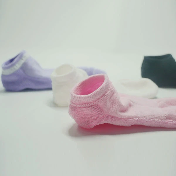 Stocaí Yoga Stocaí Cotton Spóirt na mBan